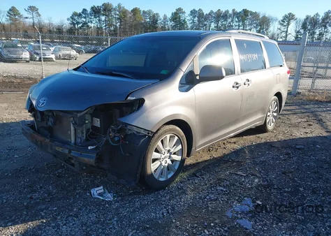 2011 Toyota Sienna Xle/Limited from USA, damaged, VIN 5TDDK3DC4BS029860